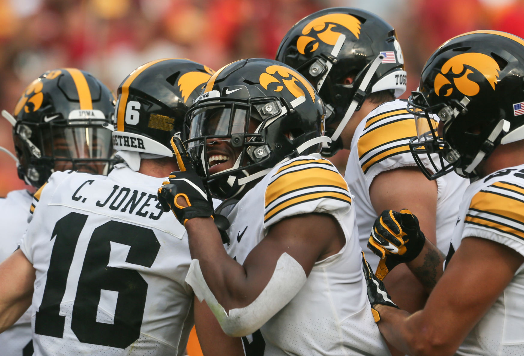 091121-qc-spt-iowa-isu-fball-047